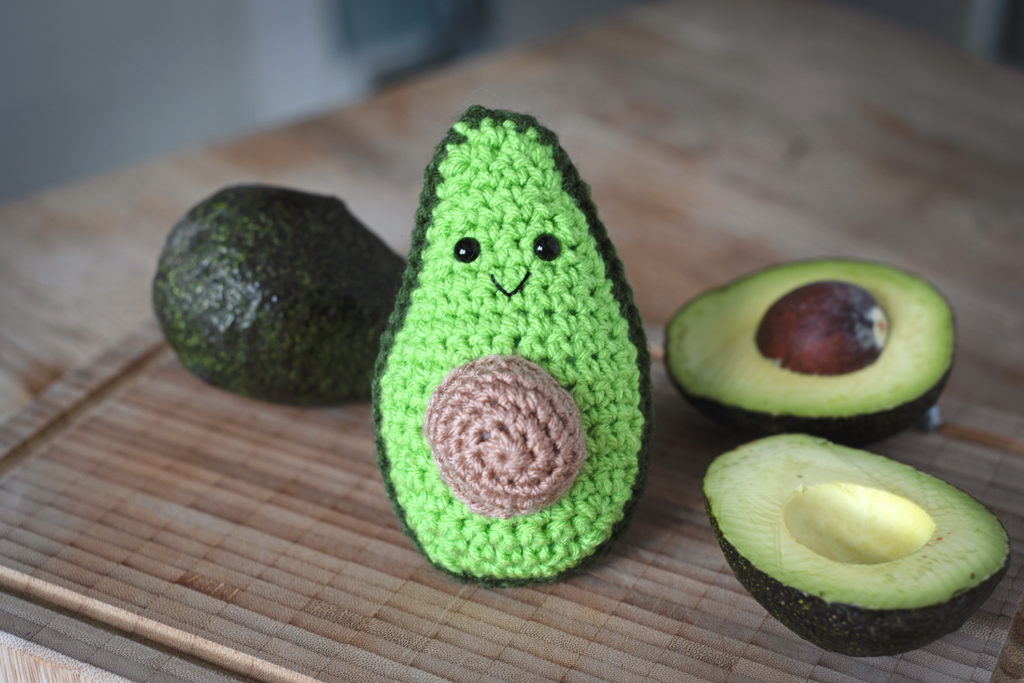 Avocado crochet pattern by The Turtle Trunk