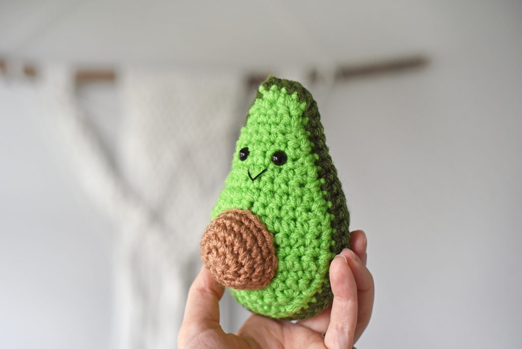 Avocado crochet pattern by The Turtle Trunk