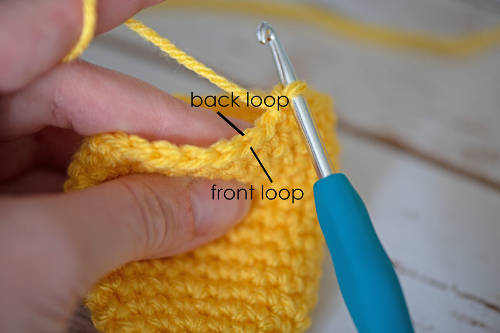 Instructions for the Banana crochet pattern by The Turtle Trunk