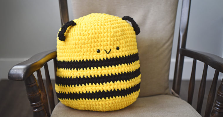 Cuddle Bee Crochet Pattern