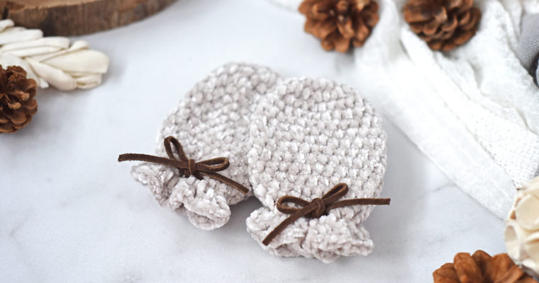 Crochet Velvet Baby Mittens Pattern