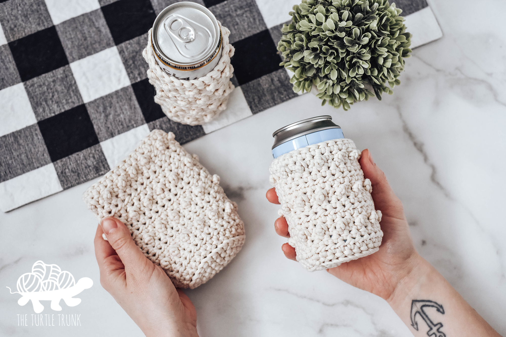 Picot Beverage Holder crochet pattern by The Turtle Trunk