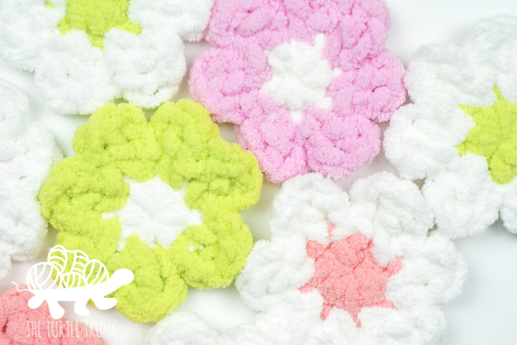 Flower Facial Scrubbies crochet pattern by The Turtle Trunk