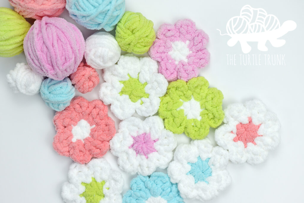 Flower Facial Scrubbies crochet pattern by The Turtle Trunk