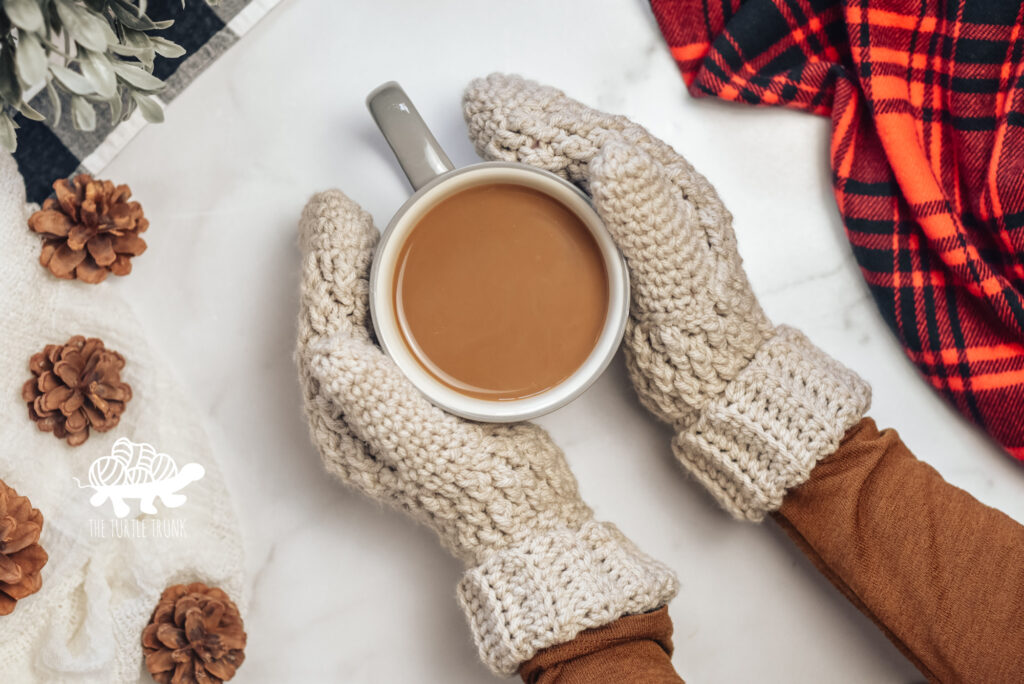 Country Cottage Mittens cochet pattern by The Turtle Trunk