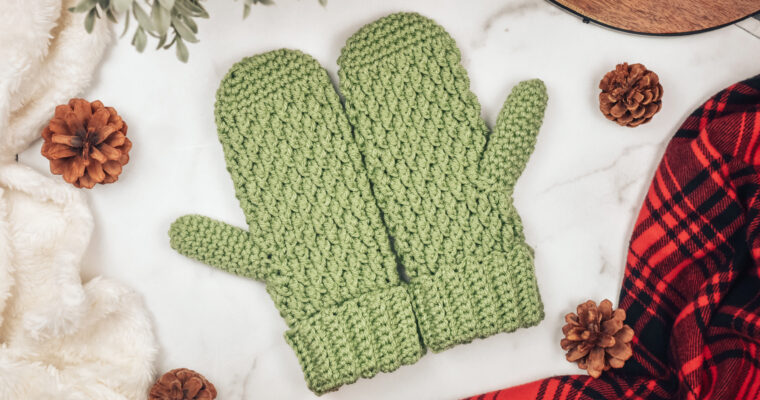 Country Cottage Mittens Crochet Pattern