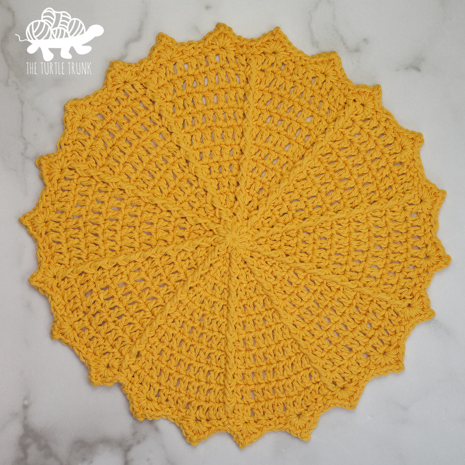 Pointed border for the Hello Sunshine Placemat crochet pattern by The Turtle Trunk.