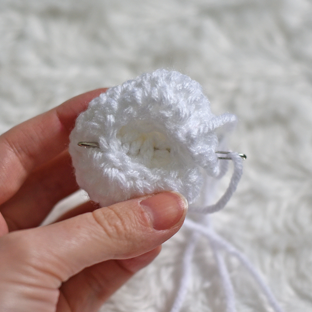 Crochet whipped cream.